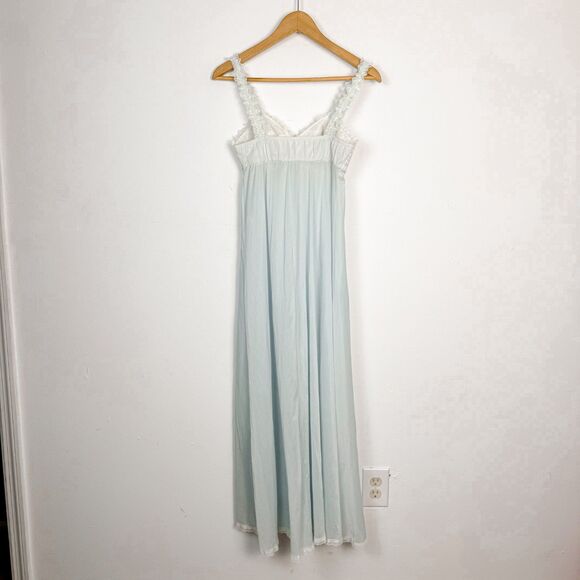 Vintage Olga 1970s/1980s Soft Blue White Floral Lace Chiffon Sheer Nightgown - Picture 4 of 7